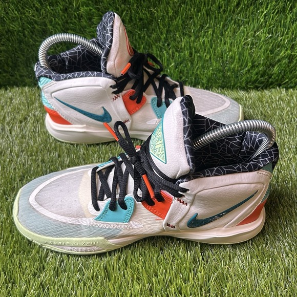 Nike Kyrie 8 Infinity EP Chinese New Year 2022 - DD0324-001, Size 5.5Y - Picture 3 of 6